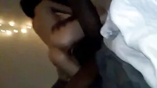 Дэгдээхэйн аз жаргалтай өгсөн мастер pussy, илүү их мөнгө