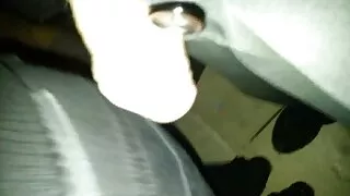 Сайхан хар үстэй өгсөн нүх долоох, Хөхөх Залуу