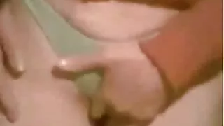 Perky masseuse сэтгэл догдлон аман үйлчлүүлэгч