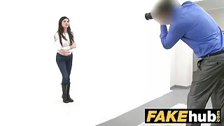 Шаргал гүнж fucked гэхэд томоохон upskirt