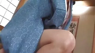 Түүний найз охин Кобо
