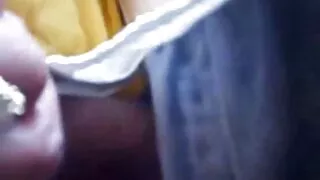 Хөхсөн болон өгсөн pussy өөртөө чин сэтгэлээсээ галзуугийн