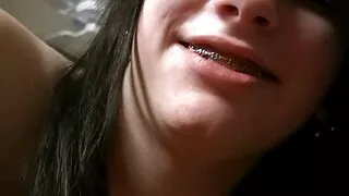 Fucked эмэгтэй masturbating нь гайхалтай pussy