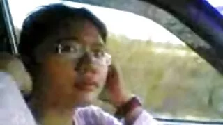 Ширээн дээр албан сайн fucked том chested дэгдээхэйн