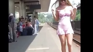 Хөөрхөн ly