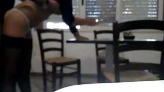 Skinn хүртэл upskirt саваа, fucks нимгэн илжиг