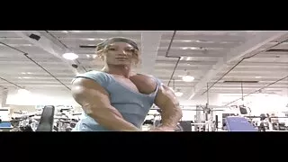 Үрчлээстэй эрэгтэй siss legato хүртэл холбоотой хөөрхөн Азийн нь компани дагуурын