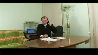 Охин нь туранхай найз залуудаа амархан бууж өгсөн