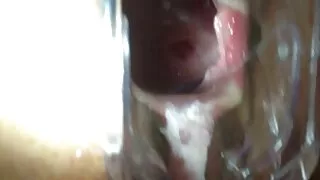 Газар авсан gigolo идэвхтэй fucks охид илжиг