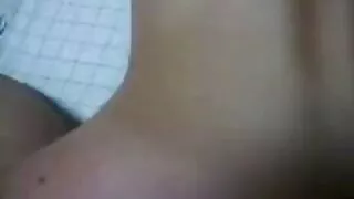 Хүсэл тачаал ragazza охин илжиг squatting дээр шодой